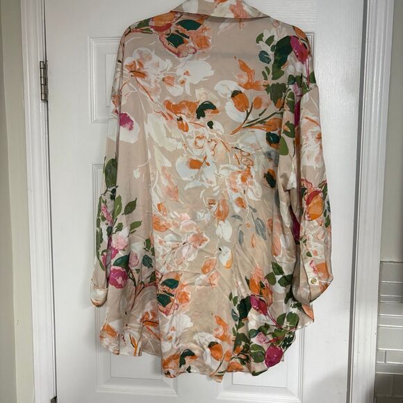 The Refinery Tan Floral Button Up Tunic Top Size 3X - Picture 2 of 8